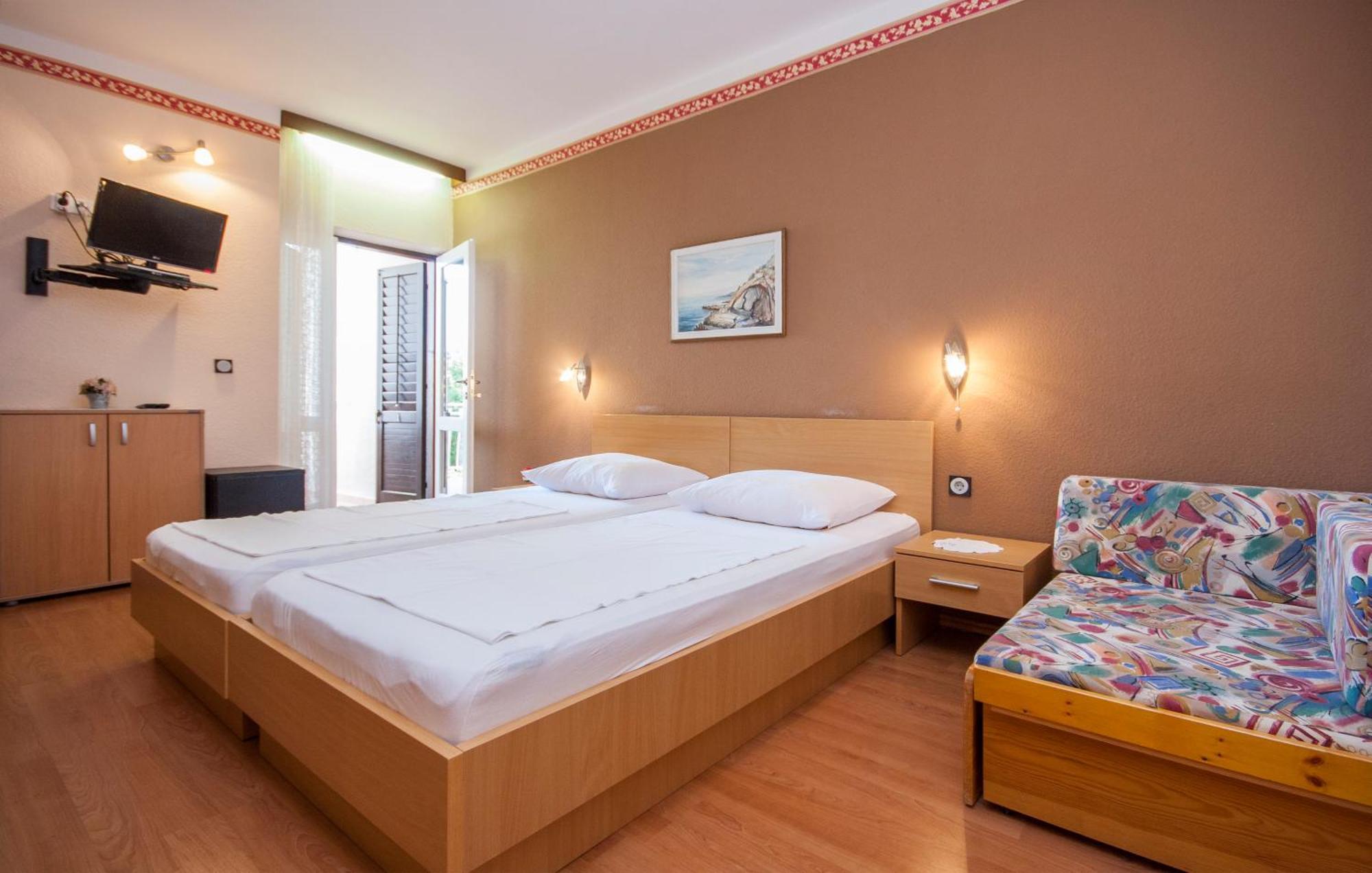 Villa Daniela Brodarica  Bilik gambar