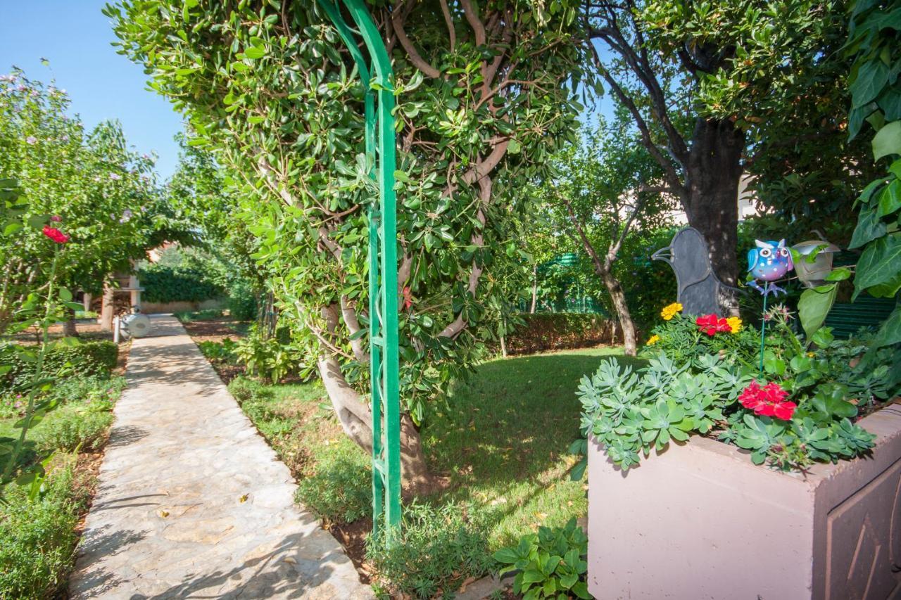 Villa Daniela Brodarica  Luaran gambar